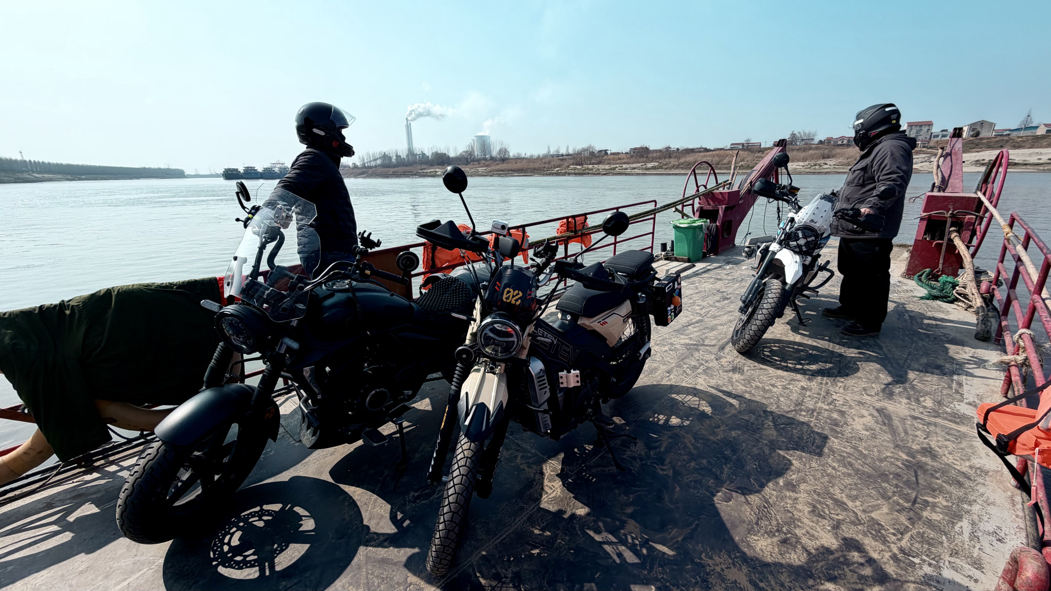 The Saber 150 on the road